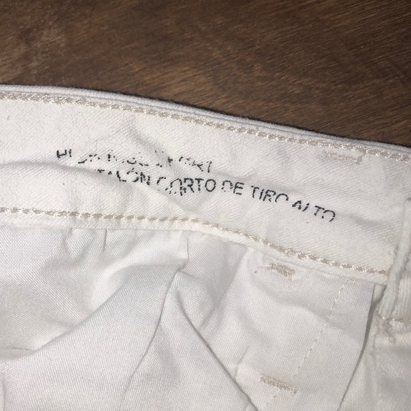 Wild Fable size 6 white high rise denim shorts - Picture 4 of 5